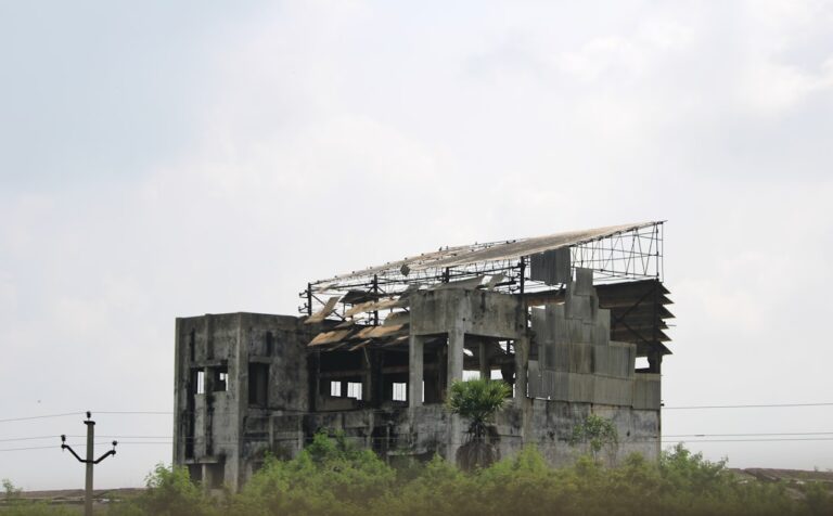 Photo Abandoned construction site