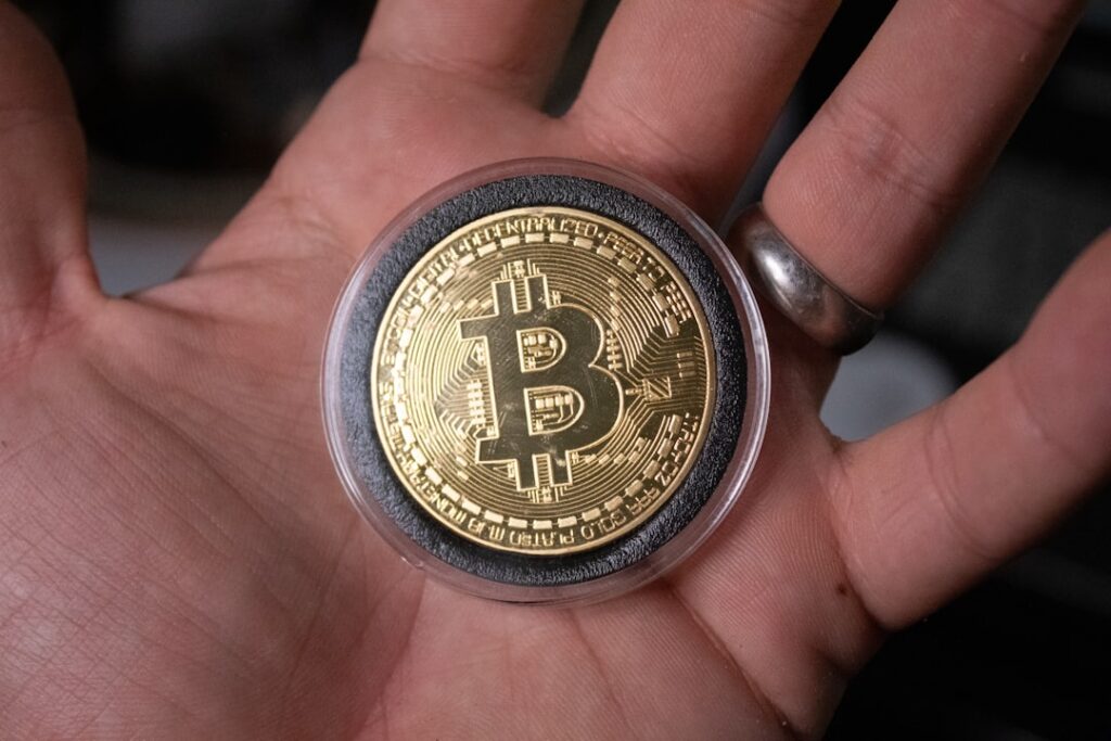 Photo invest in crypto