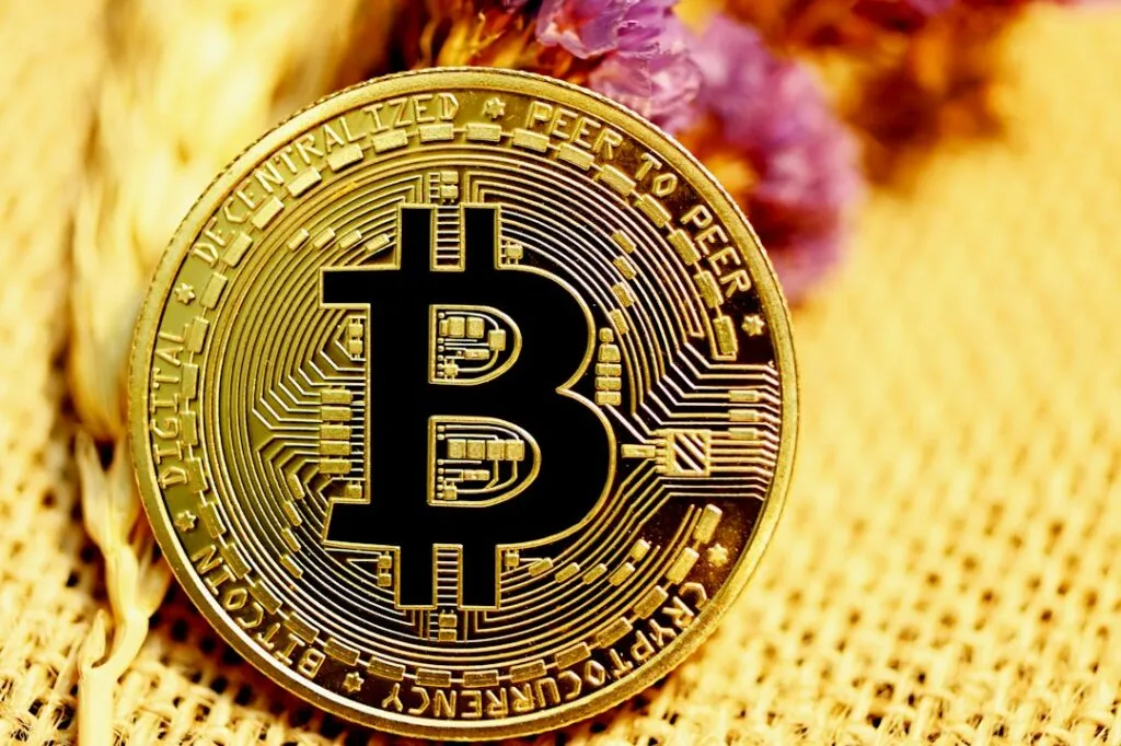 Photo bitcoin halving market impact